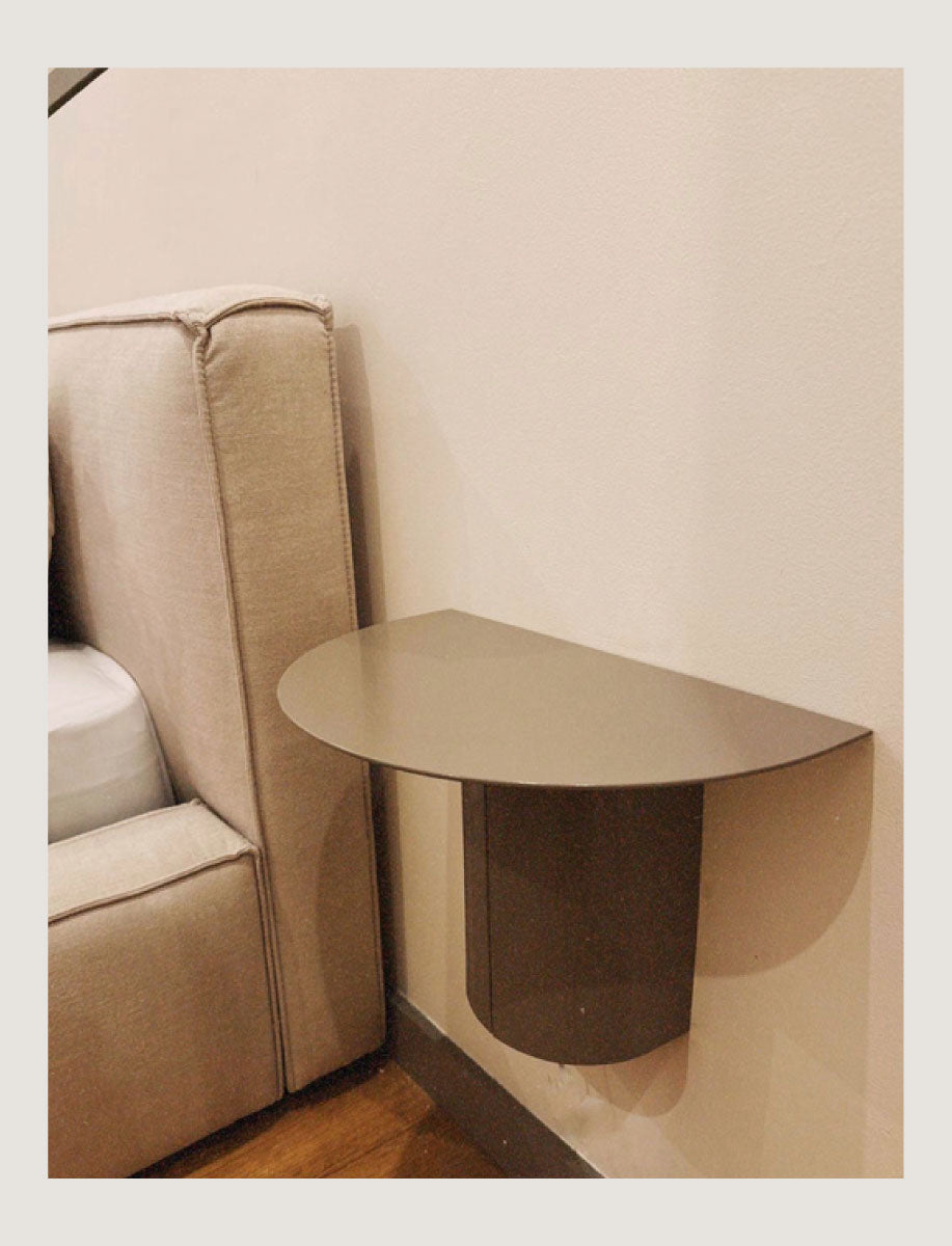 Mesa de Noche Ref: Wall