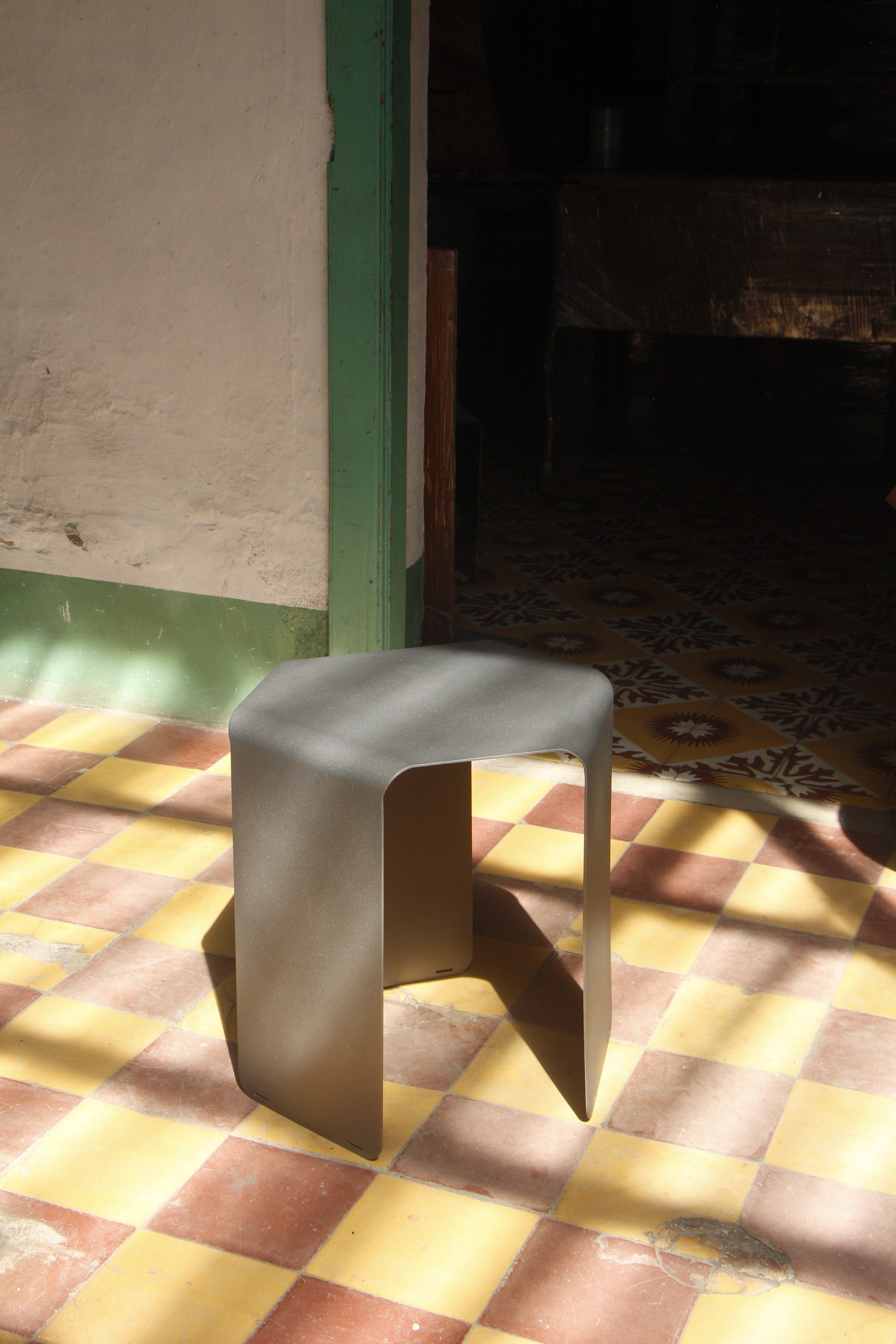 Mesa Auxiliar Hexa